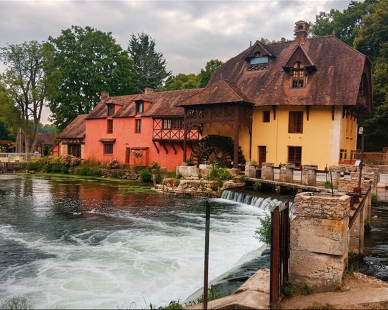 Moulin vu depuis les champs du Vexin